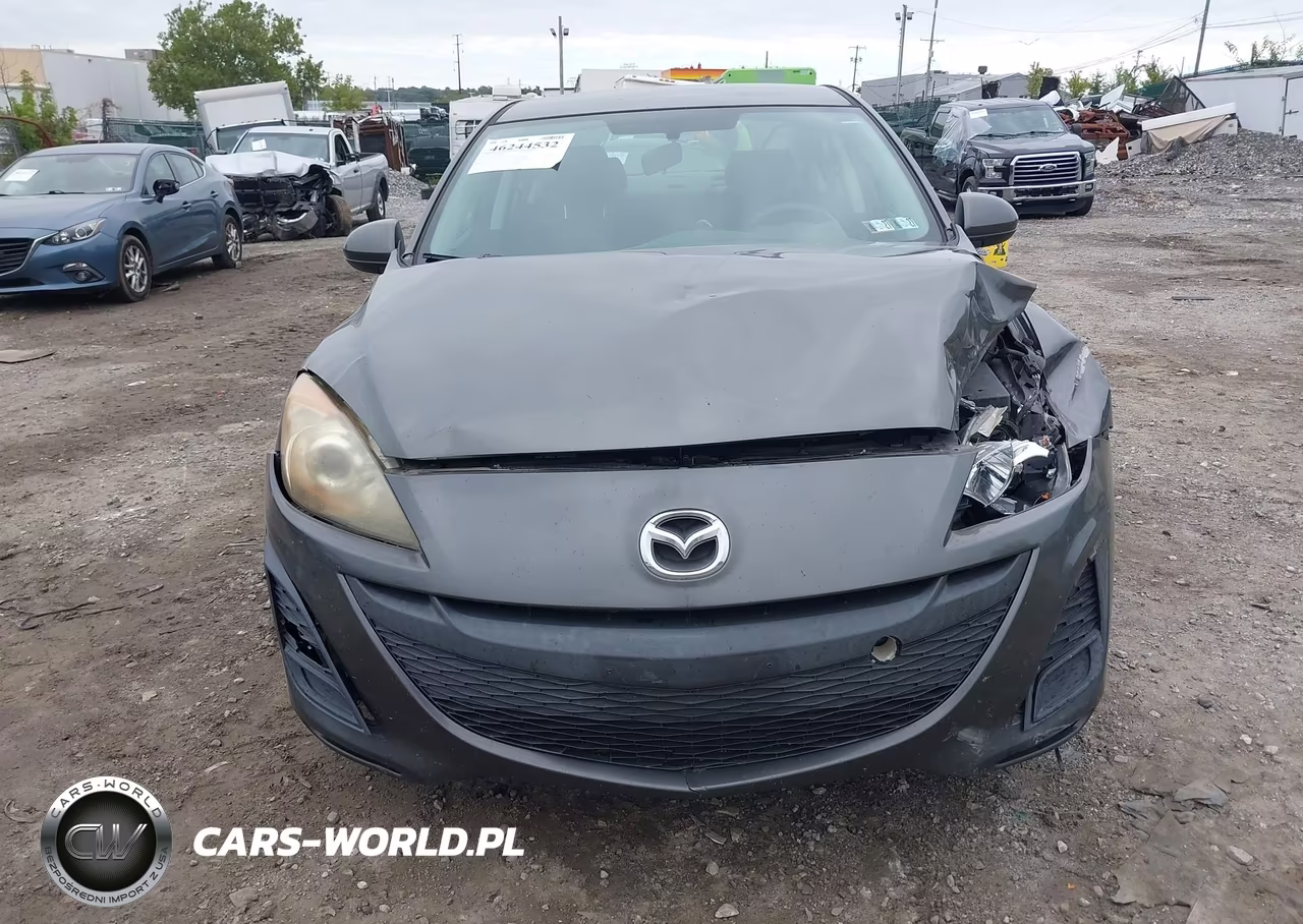 2011 Mazda Mazda3 I Touring VIN:JM1BL1VG3B1421834 - 11