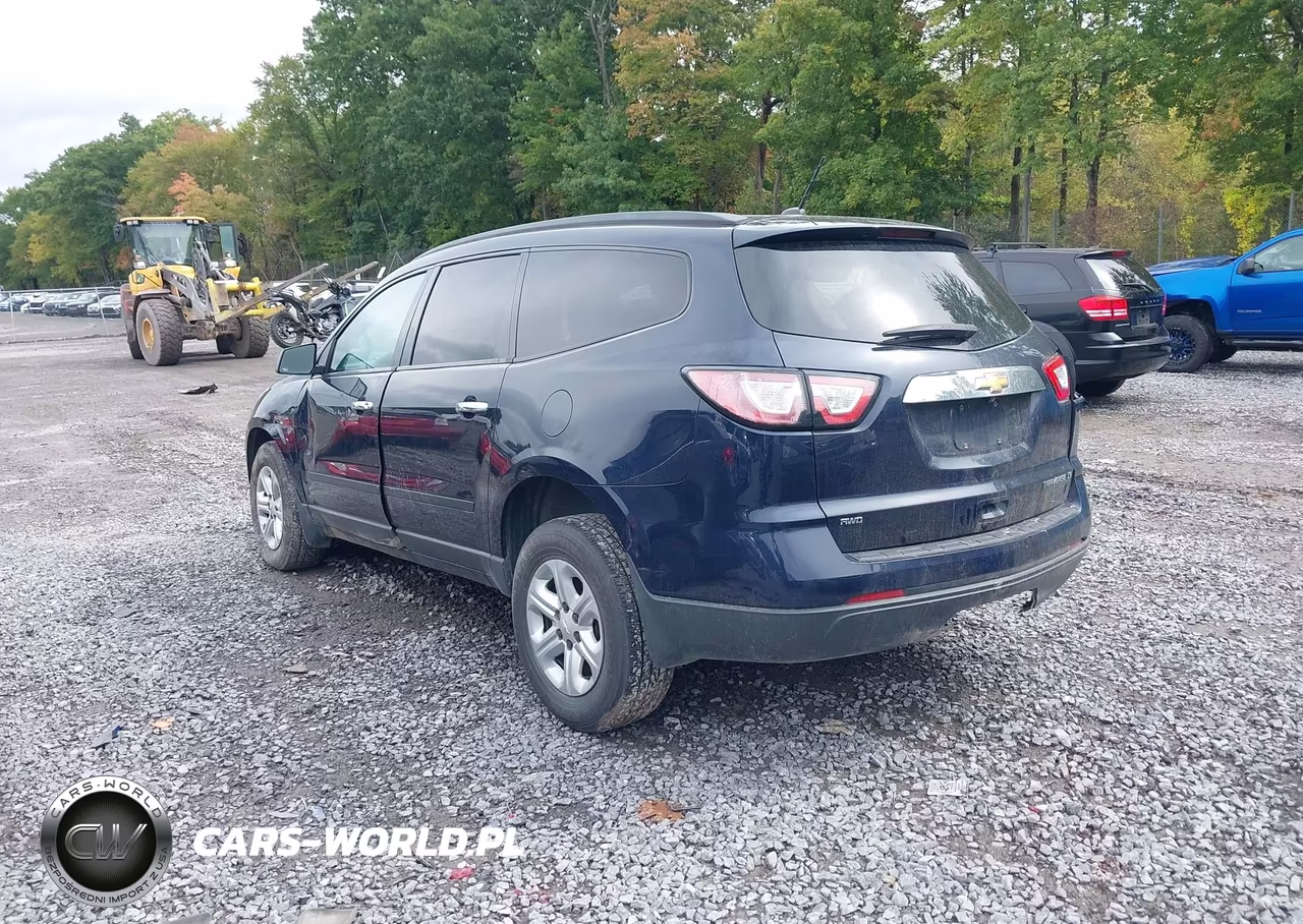 2015 Chevrolet Traverse Ls VIN:1GNKVFKD1FJ248961 - 3