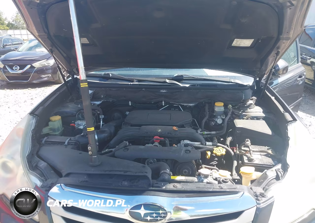 2012 Subaru Outback 2.5I Premium VIN:4S4BRCCCXC3255503 - 10