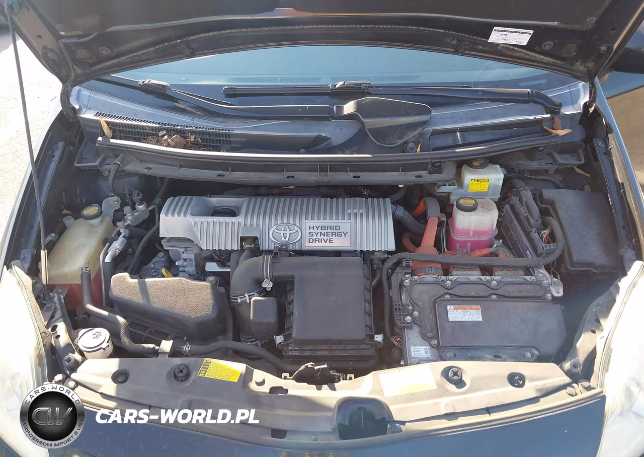 2014 Toyota Prius Two VIN:JTDKN3DU2E1741308 - 10