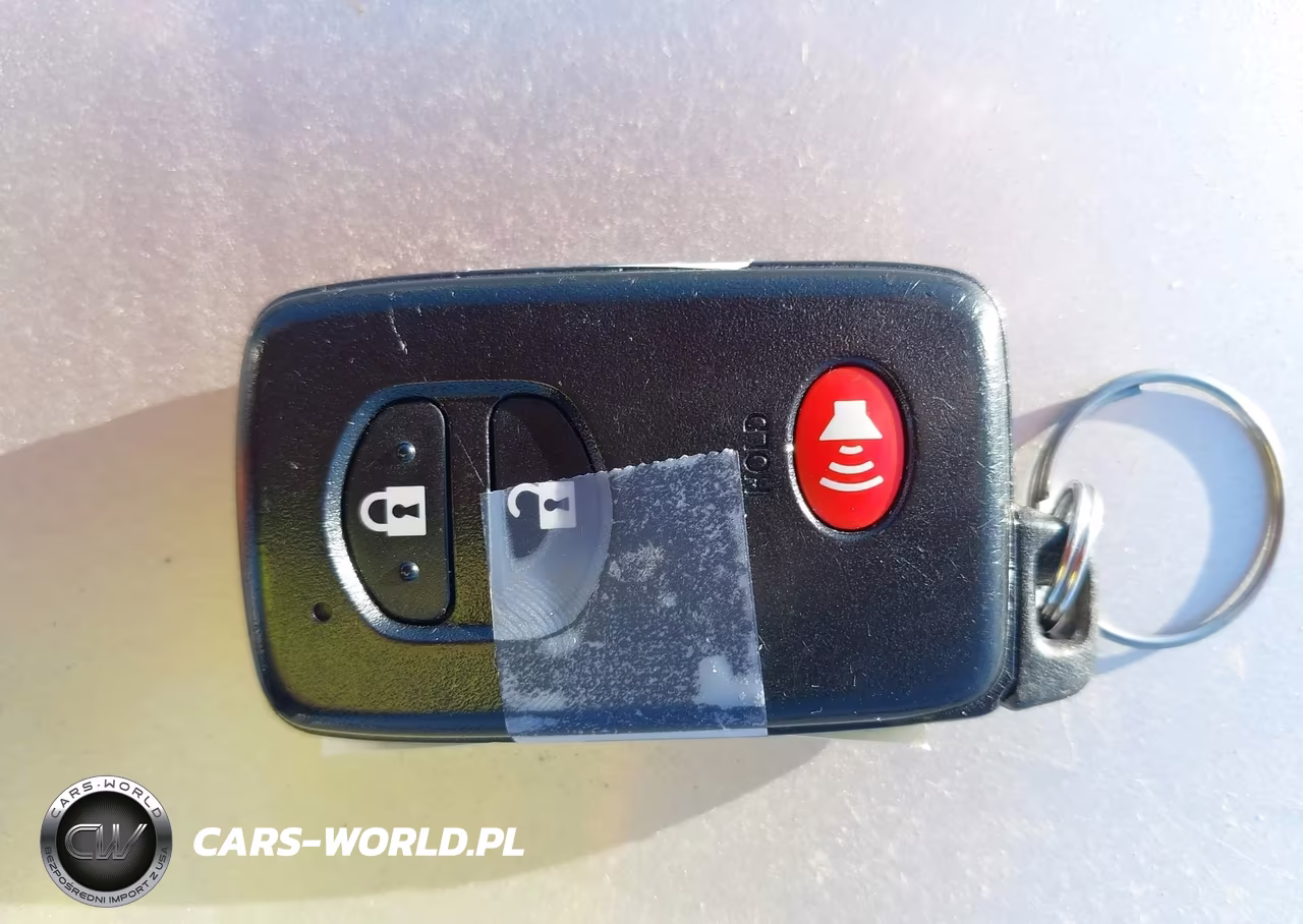 2014 Toyota Prius Two VIN:JTDKN3DU2E1741308 - 11