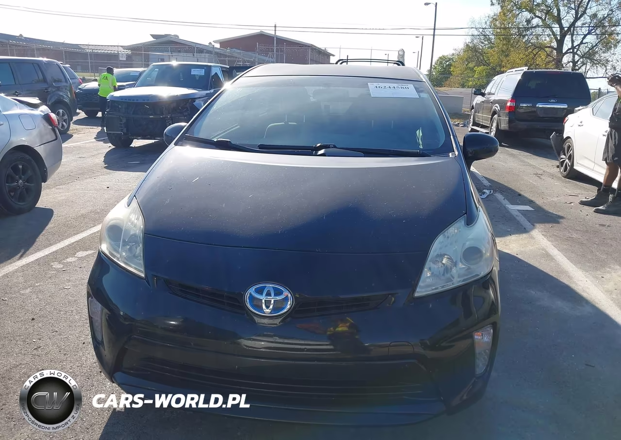 2014 Toyota Prius Two VIN:JTDKN3DU2E1741308 - 13