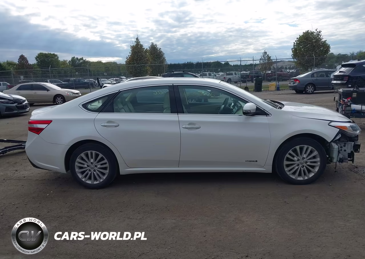 2014 Toyota Avalon Hybrid Xle Touring VIN:4T1BD1EB8EU029528 - 13