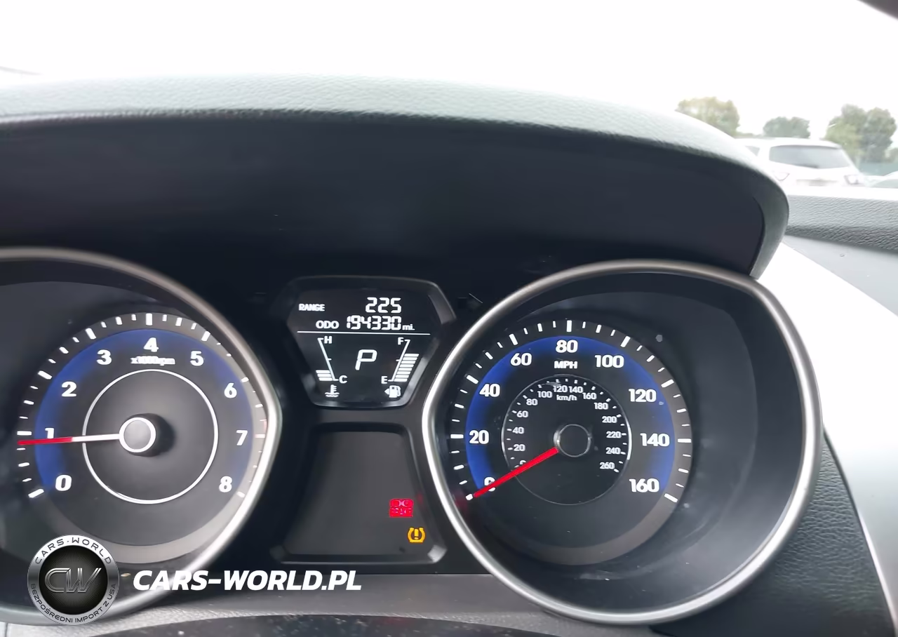 2012 Hyundai Elantra Limited VIN:5NPDH4AE7CH115231 - 7