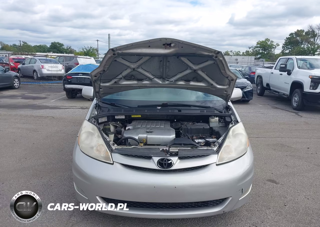 2009 Toyota Sienna Xle VIN:5TDZK22CX9S261912 - 10