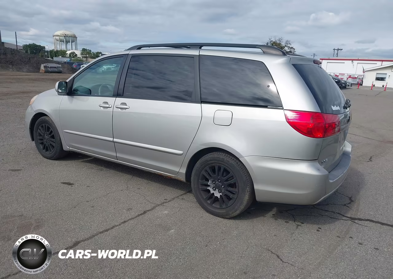 2009 Toyota Sienna Xle VIN:5TDZK22CX9S261912 - 3