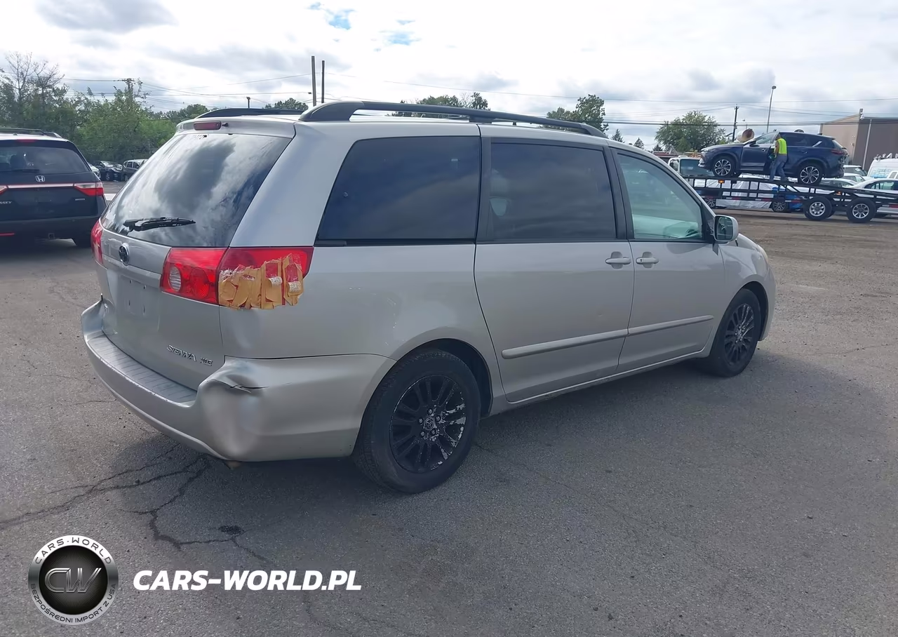 2009 Toyota Sienna Xle VIN:5TDZK22CX9S261912 - 4