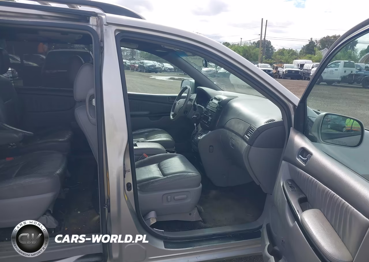 2009 Toyota Sienna Xle VIN:5TDZK22CX9S261912 - 5