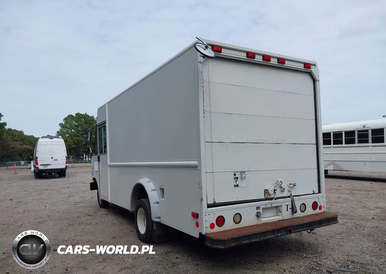 2012 Ford E-450 Stripped VIN:1FC4E4KL1CDA90788 - 3