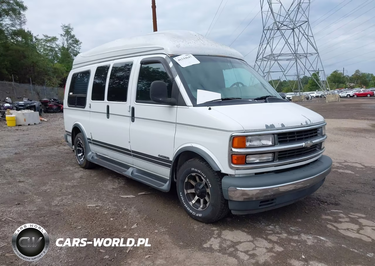 1999 Chevrolet Express – zdjęcie 1 z 12