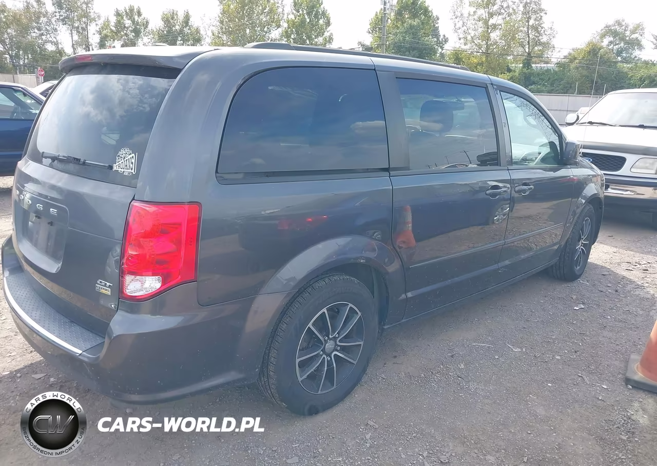 2017 Dodge Grand Caravan Gt VIN:2C4RDGEG6HR566594 - 4
