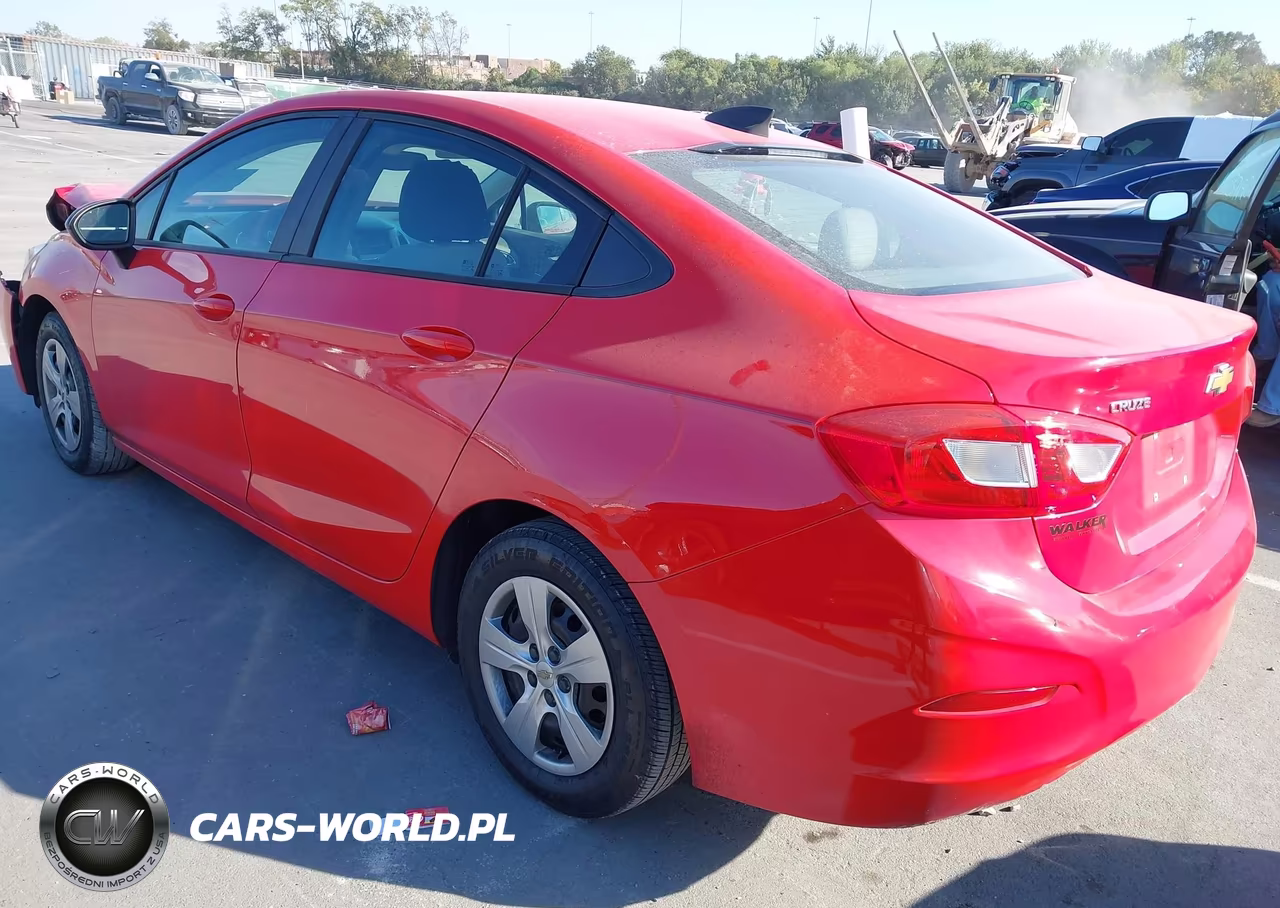 2016 Chevrolet Cruze Ls Auto VIN:1G1BC5SM6G7253329 - 3