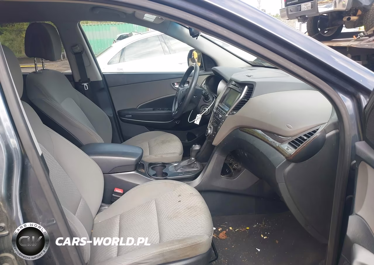2017 Hyundai Santa Fe Se VIN:KM8SMDHF4HU175798 - 5