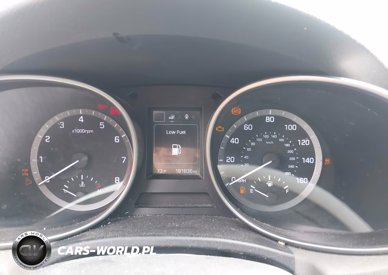 2017 Hyundai Santa Fe Se VIN:KM8SMDHF4HU175798 - 7