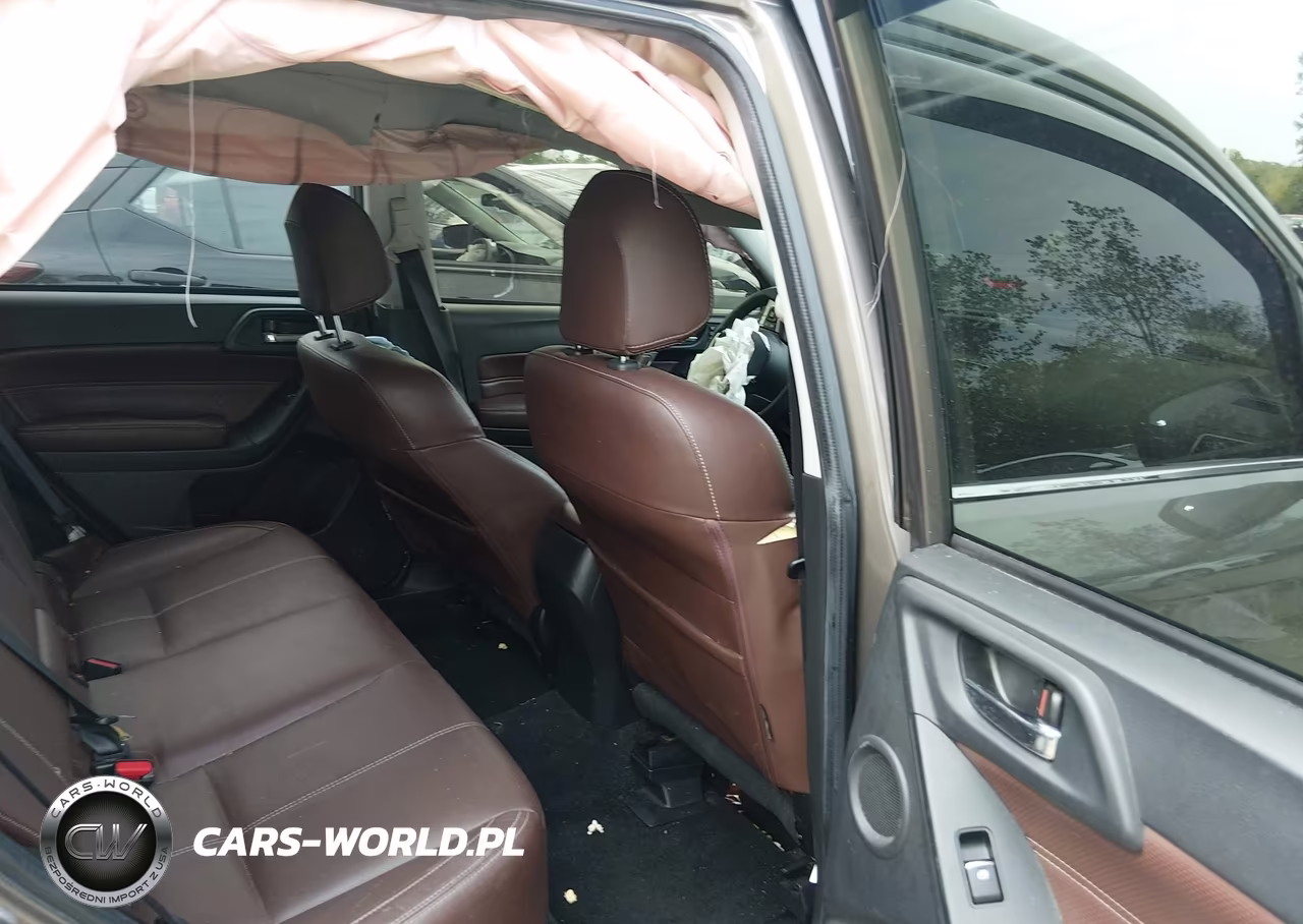 2017 Subaru Forester 2.5I Touring VIN:JF2SJATC8HH415373 - 8