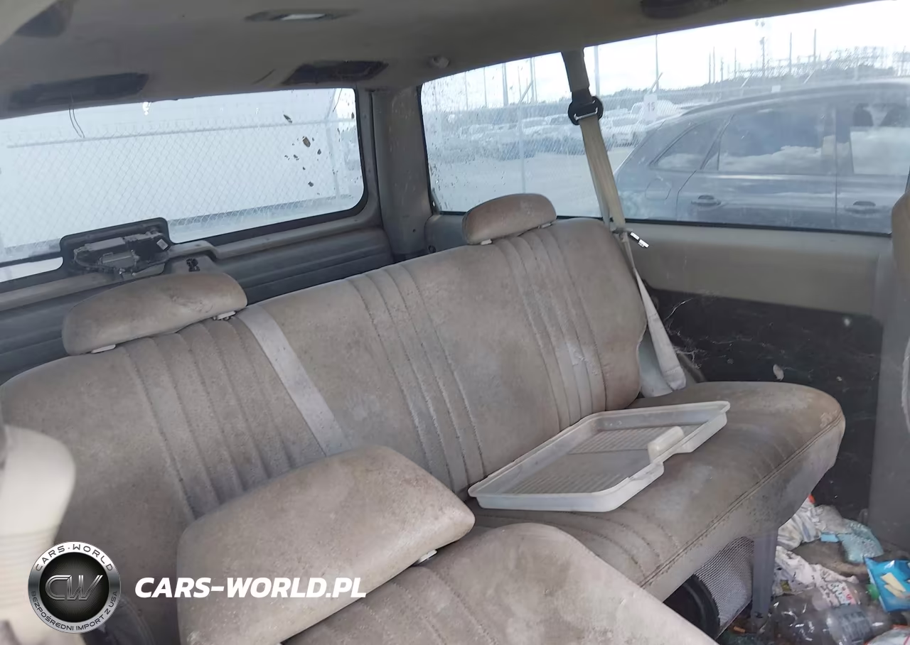 1999 Chevrolet Tahoe VIN:3GNEK18RXXG107577 - 8