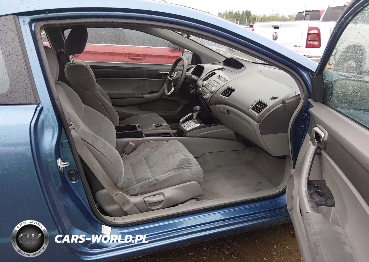2011 Honda Civic Lx VIN:2HGFG1B60BH518266 - 5