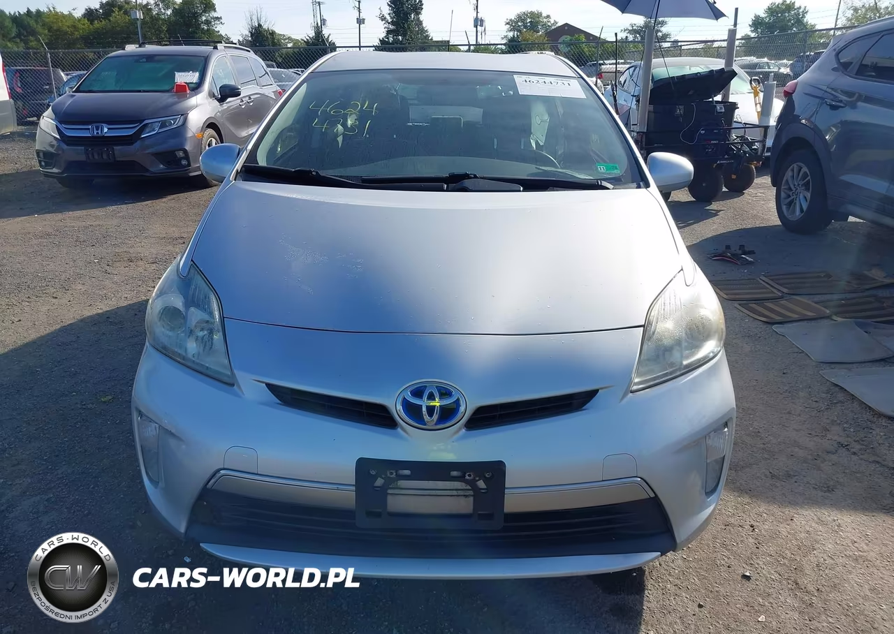 2014 Toyota Prius Plug-In VIN:JTDKN3DPXE3055564 - 12