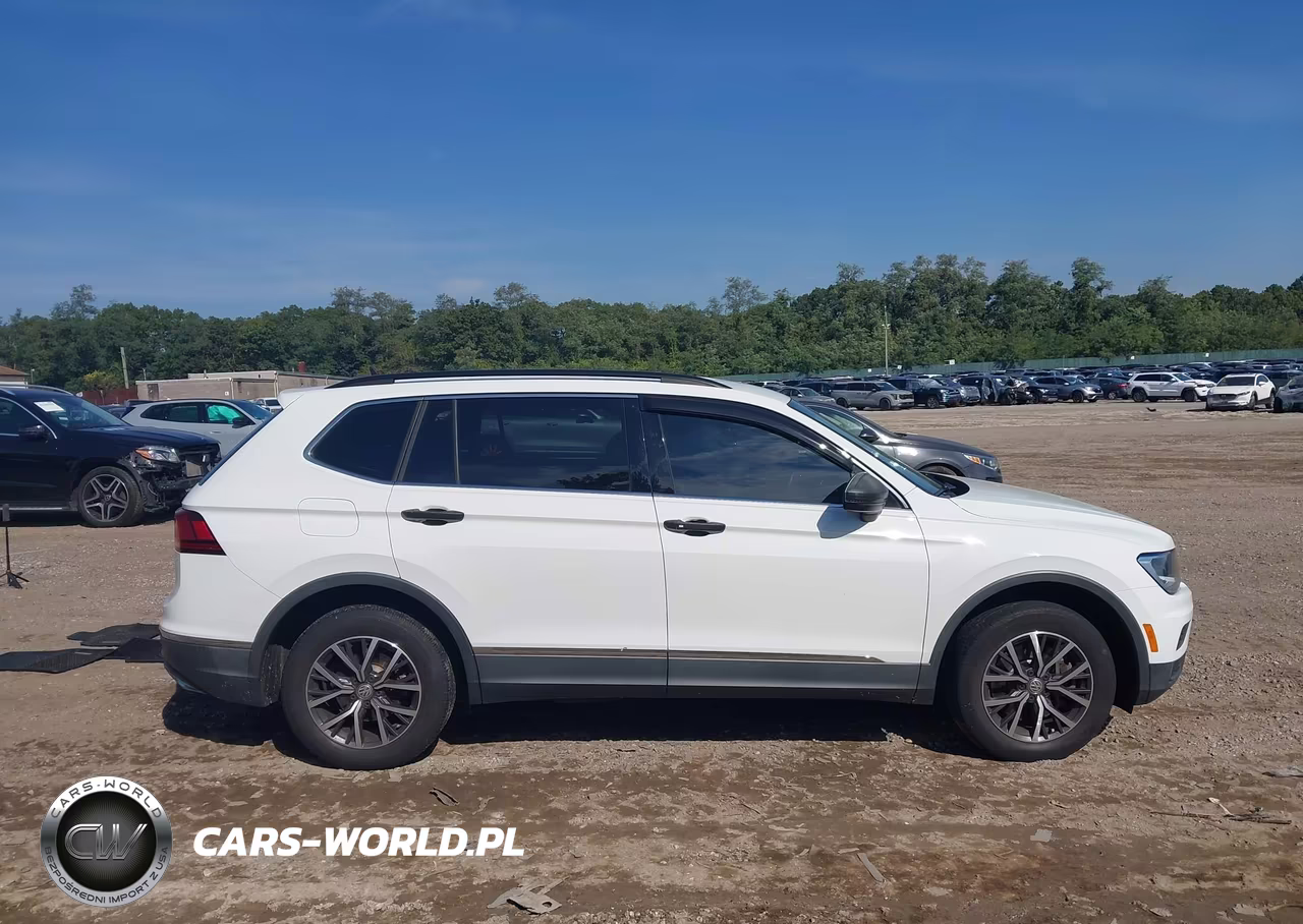 2020 Volkswagen Tiguan 2.0T Se-2.0T Se R-Line Black-2.0T Sel VIN:3VV2B7AXXLM161448 - 13
