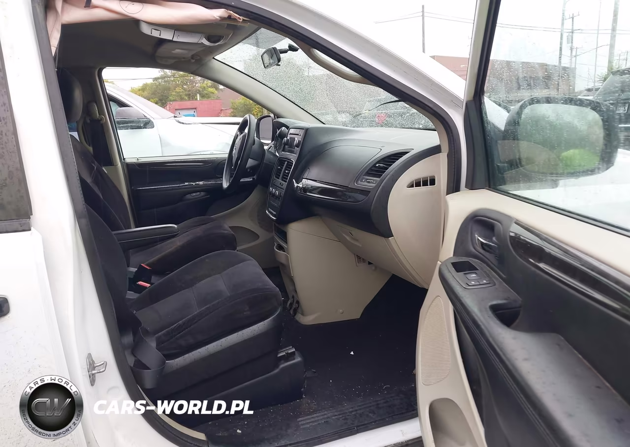 2014 Dodge Grand Caravan American Value Pkg VIN:2C4RDGBG6ER378402 - 5