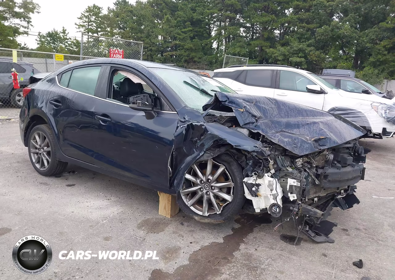 2018 Mazda Mazda3 Touring