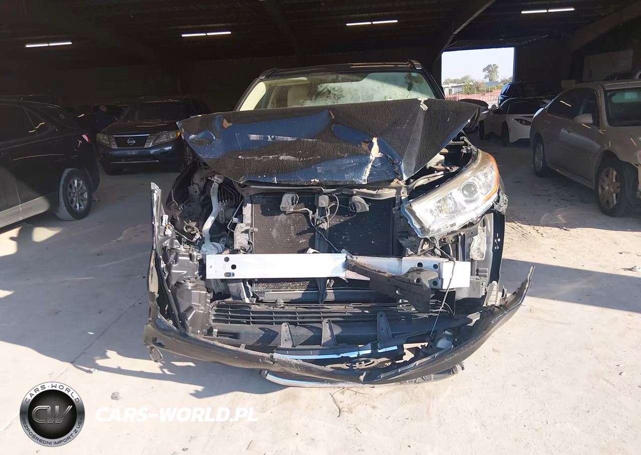 2015 Toyota Highlander Xle V6 VIN:5TDKKRFH5FS065047 - 12