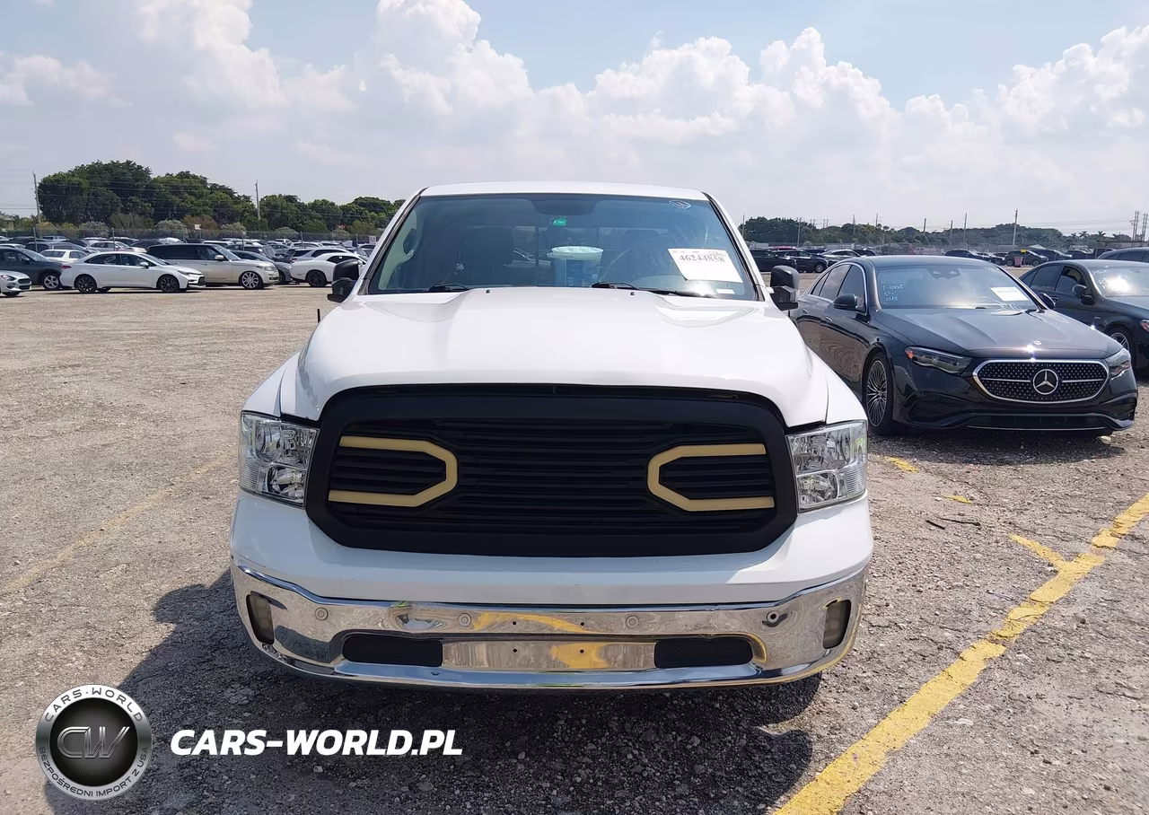 2019 Ram 1500 Classic Big Horn 4X2 6'4 Box VIN:1C6RR6TT2KS613077 - 12
