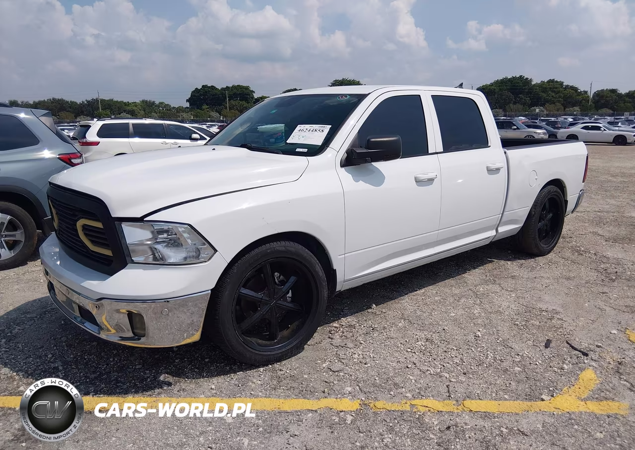 2019 Ram 1500 Classic Big Horn 4X2 6'4 Box VIN:1C6RR6TT2KS613077 - 2
