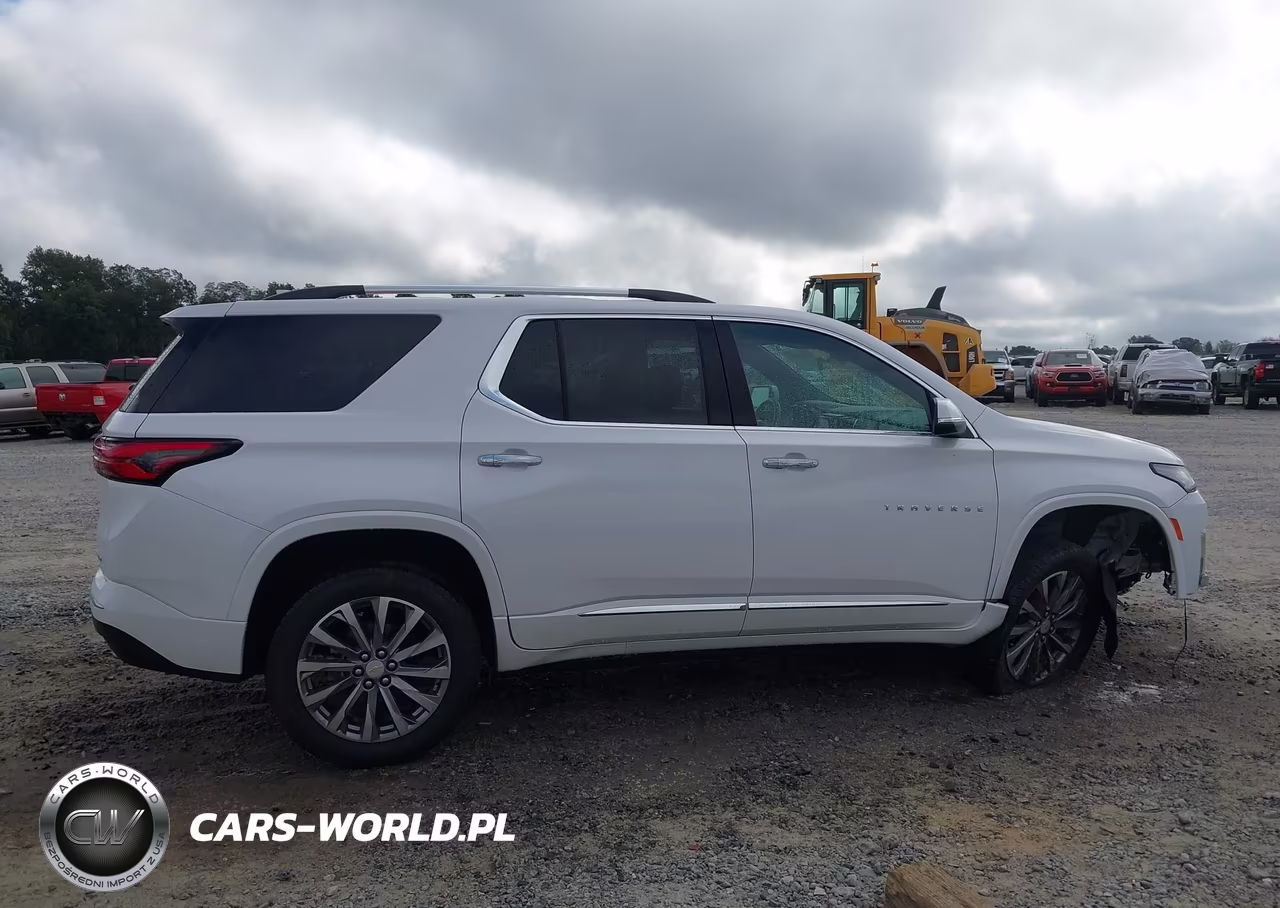 2023 Chevrolet Traverse Fwd Premier VIN:1GNERKKW3PJ182393 - 13