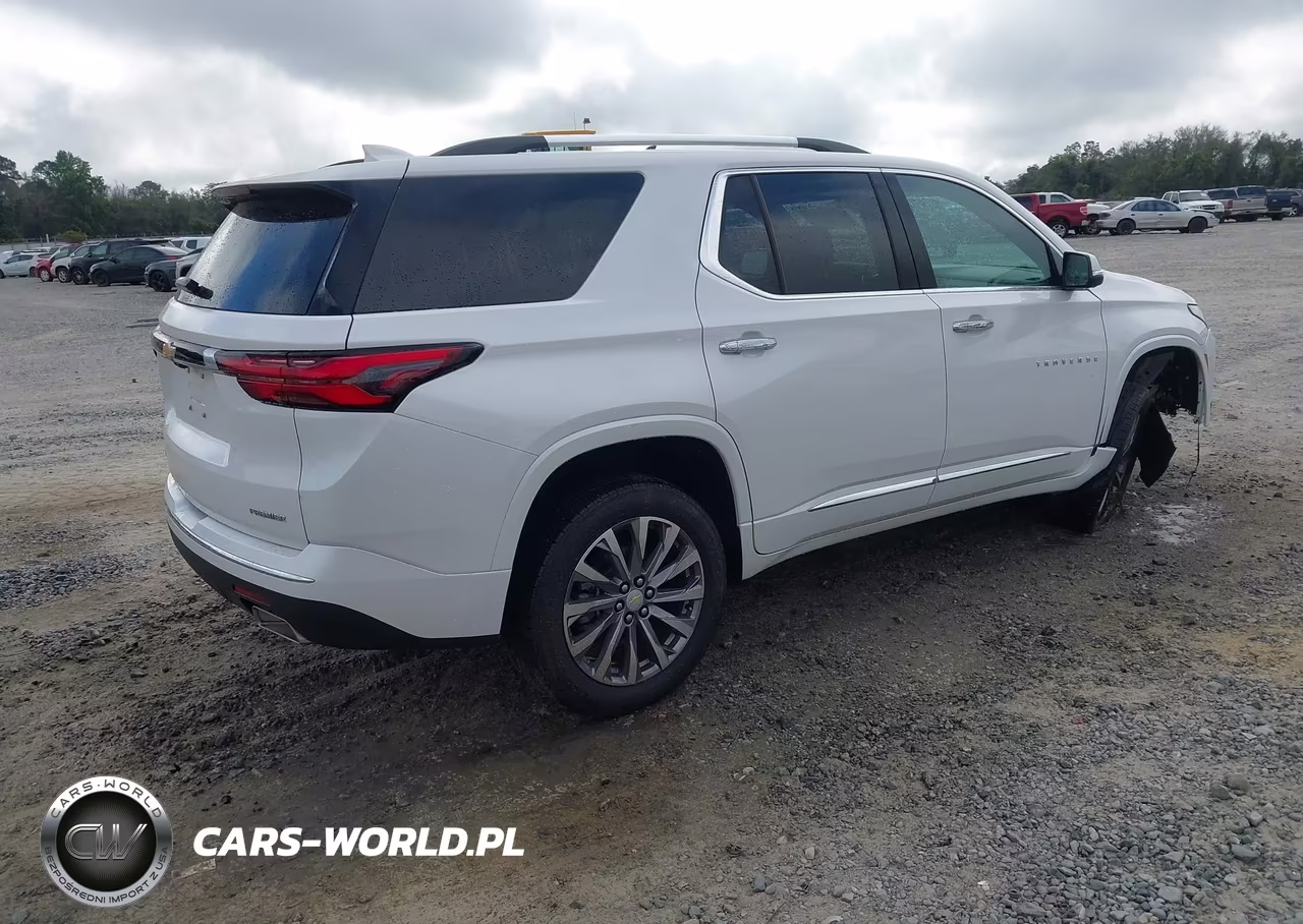 2023 Chevrolet Traverse Fwd Premier VIN:1GNERKKW3PJ182393 - 4