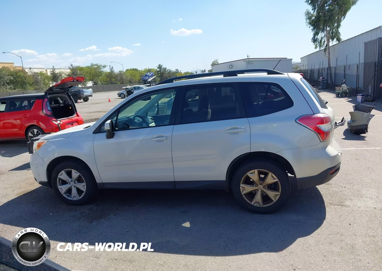 2014 Subaru Forester 2.5I Premium VIN:JF2SJAEC0EH414095 - 15