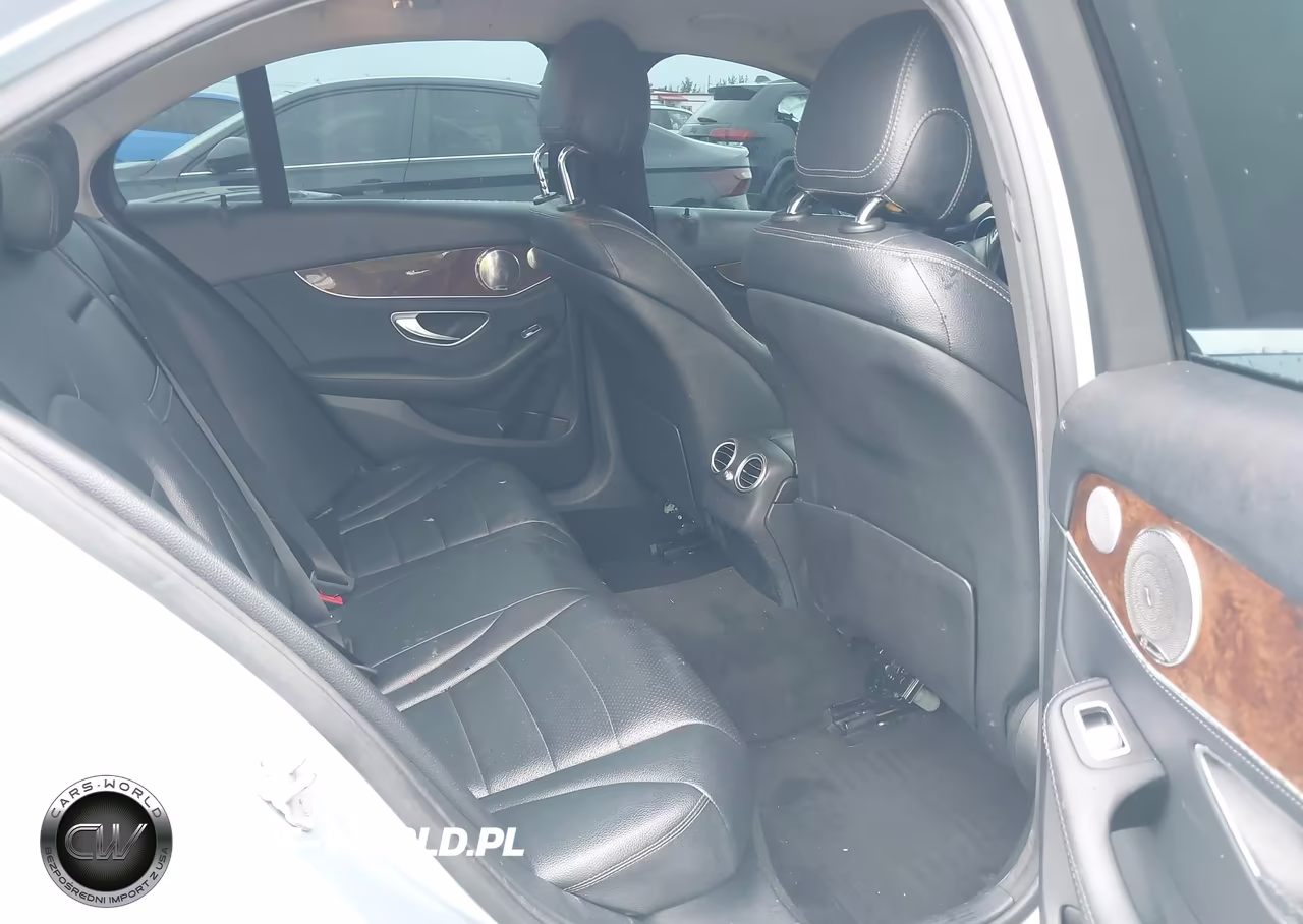 2015 Mercedes-Benz C 300 VIN:55SWF4JB4FU043037 - 8