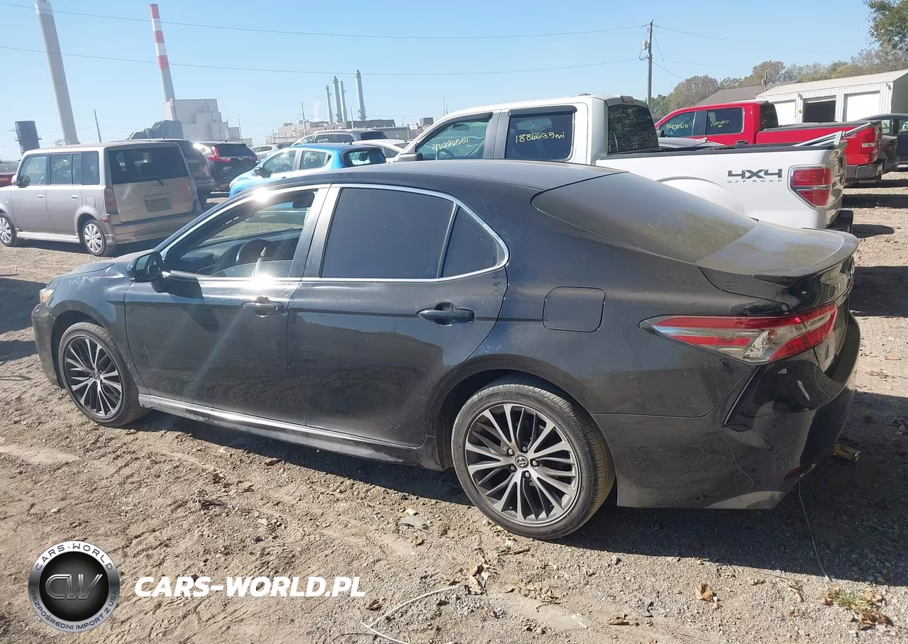 2018 Toyota Camry Se VIN:4T1B11HK7JU672046 - 14