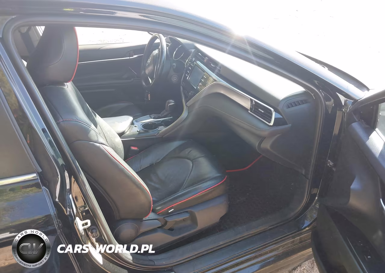 2018 Toyota Camry Se VIN:4T1B11HK7JU672046 - 5