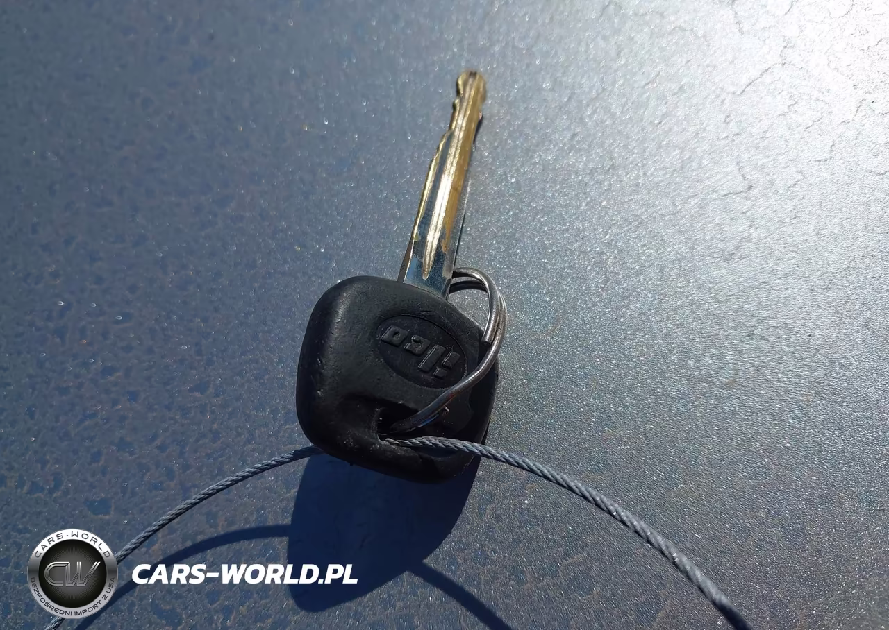 2003 Toyota Matrix Standard VIN:2T1KR32E53C125076 - 11
