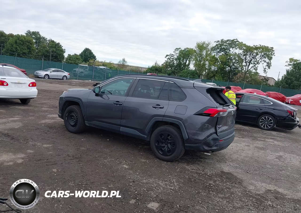 2019 Toyota Rav4 Le VIN:2T3F1RFV8KW046205 - 3