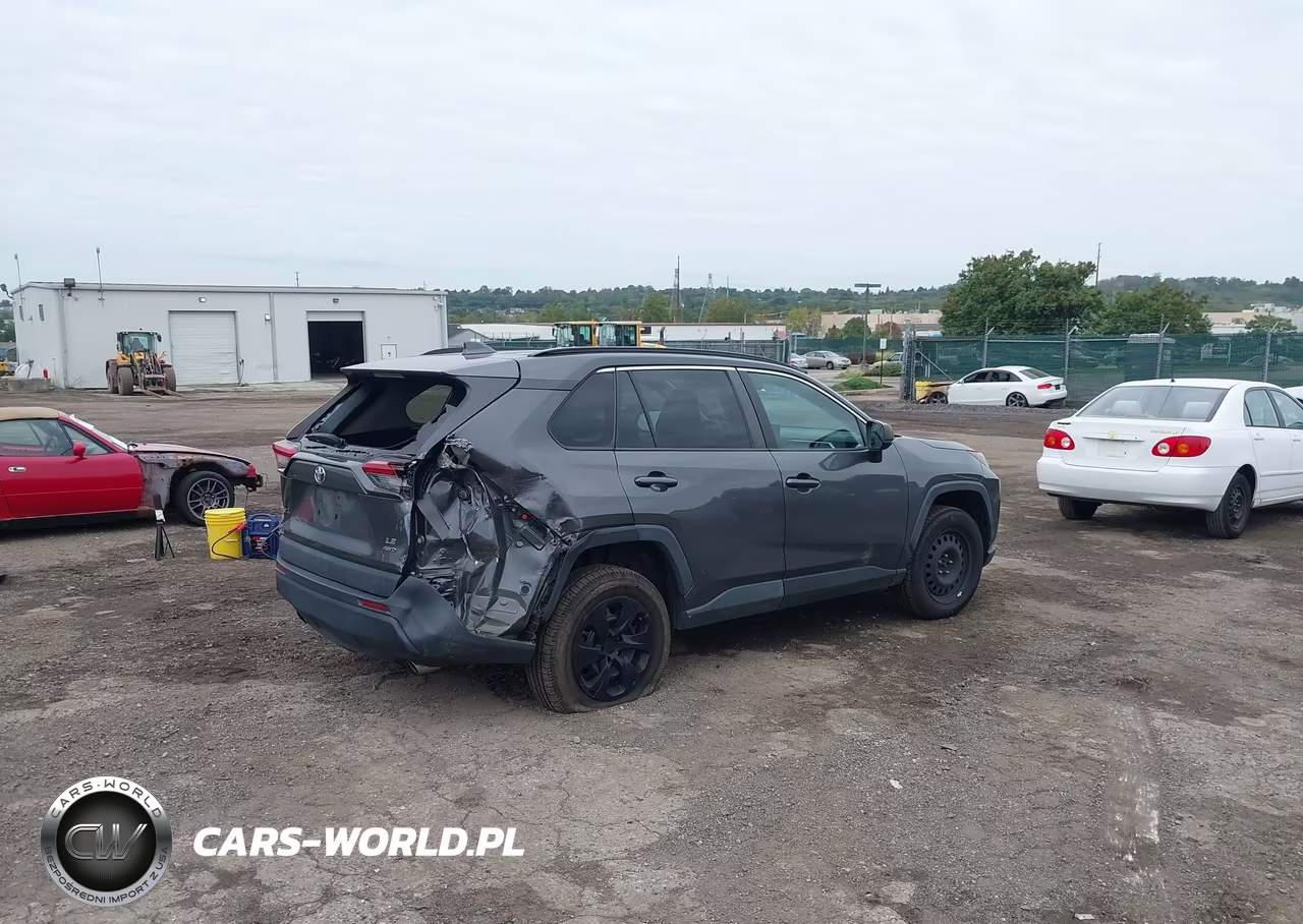 2019 Toyota Rav4 Le VIN:2T3F1RFV8KW046205 - 4
