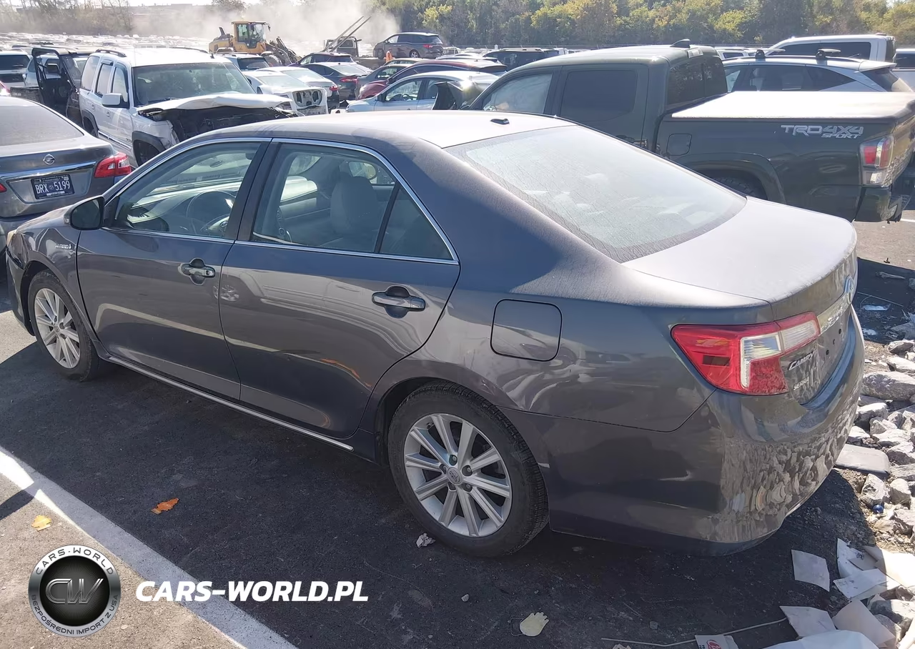 2014 Toyota Camry Hybrid Xle VIN:4T1BD1FK9EU133539 - 3
