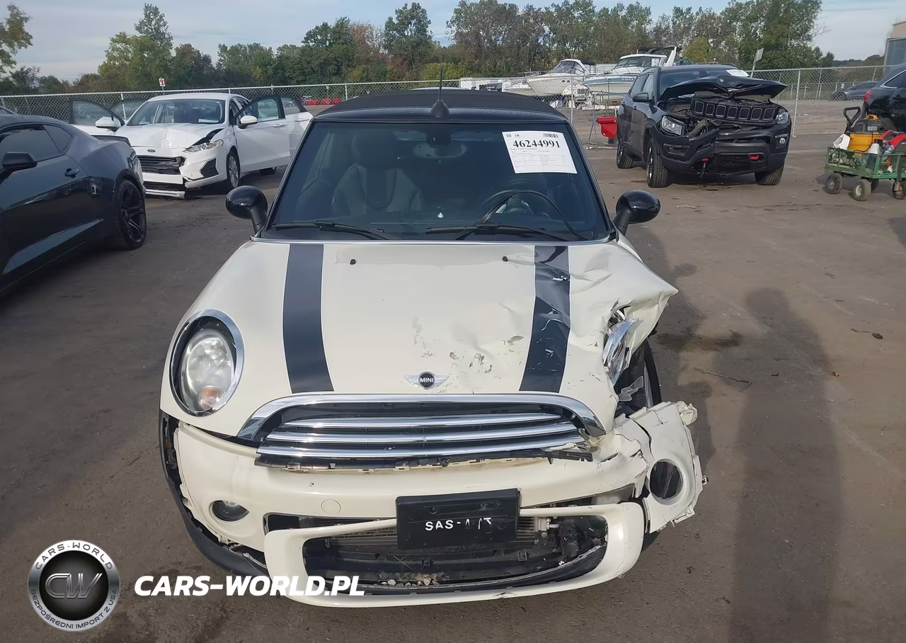 2015 Mini Convertible Cooper VIN:WMWZN3C53FT862862 - 13