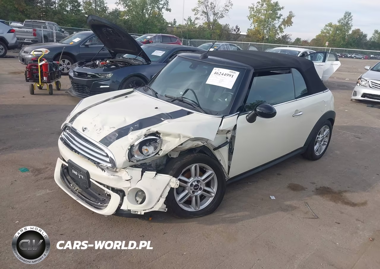 2015 Mini Convertible Cooper VIN:WMWZN3C53FT862862 - 2
