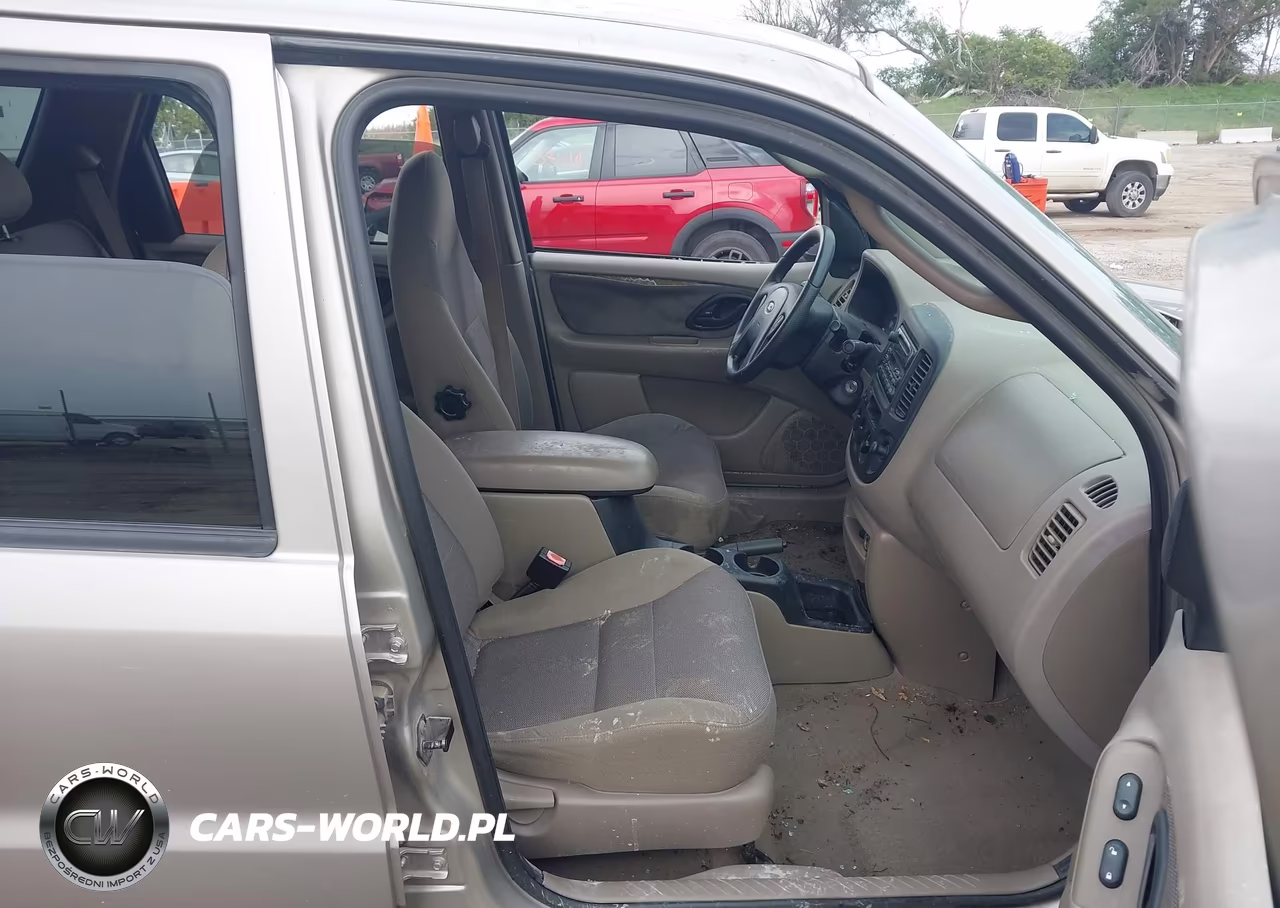 2001 Ford Escape Xlt VIN:1FMYU04151KE79527 - 5