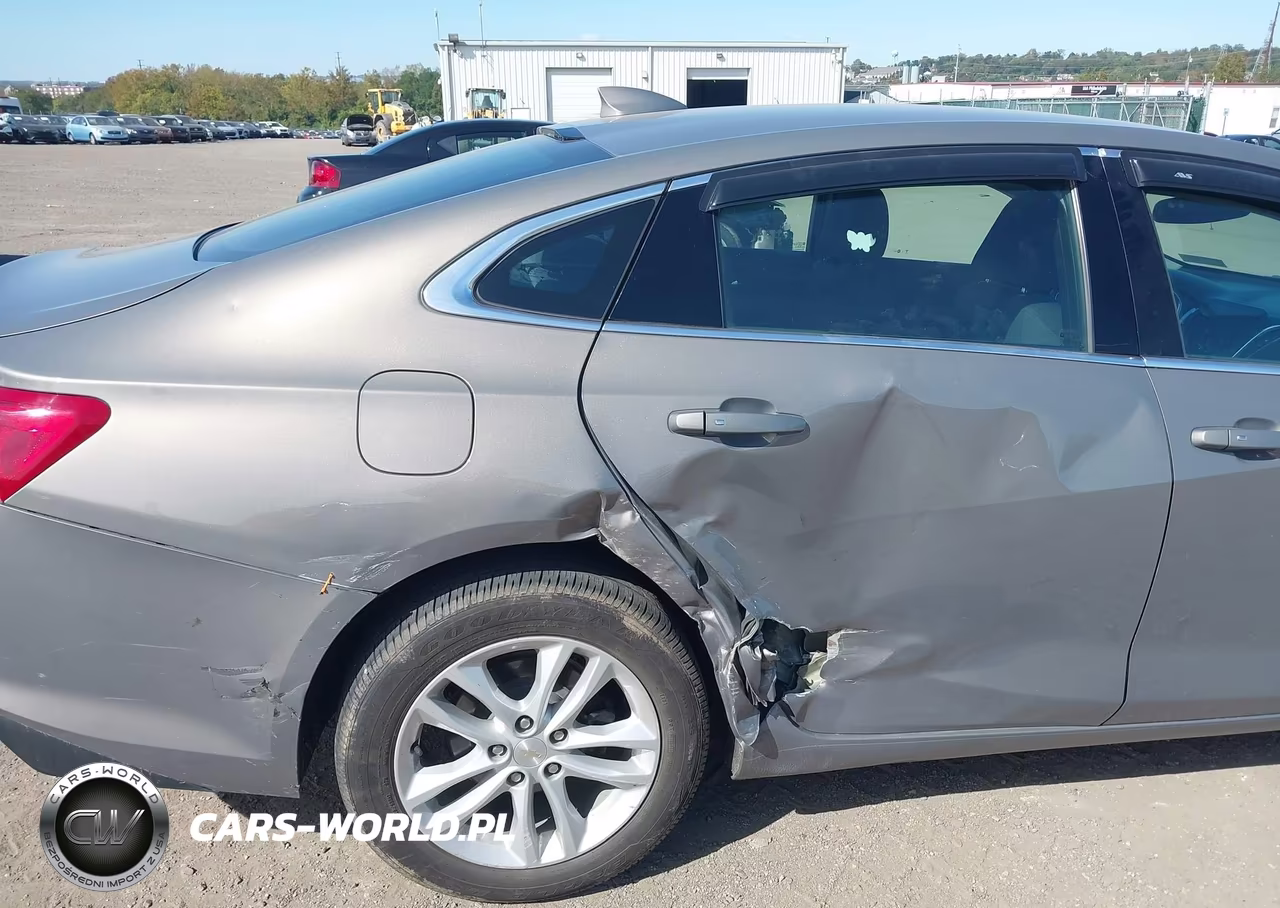 2017 Chevrolet Malibu 1Lt VIN:1G1ZE5ST0HF196049 - 6