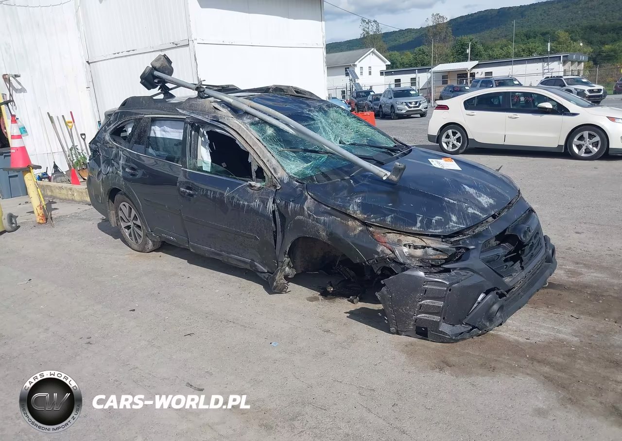 2025 Subaru Outback Premium