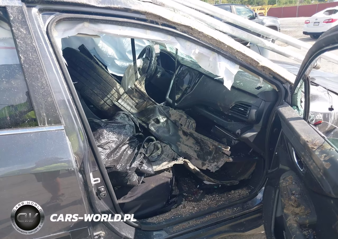 2025 Subaru Outback Premium VIN:4S4BTADC0S3205695 - 5
