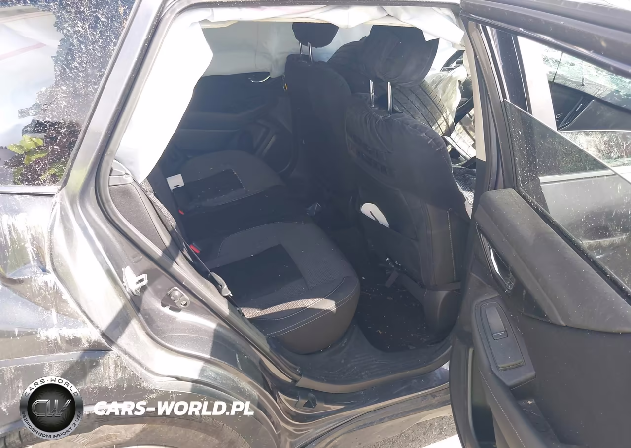 2025 Subaru Outback Premium VIN:4S4BTADC0S3205695 - 8