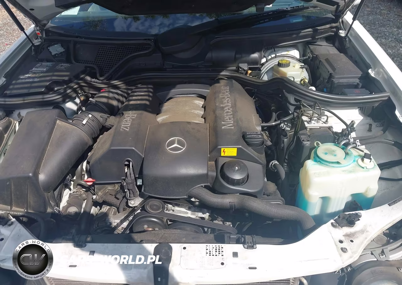 1999 Mercedes-Benz E 320 VIN:WDBJF65H6XA880936 - 10