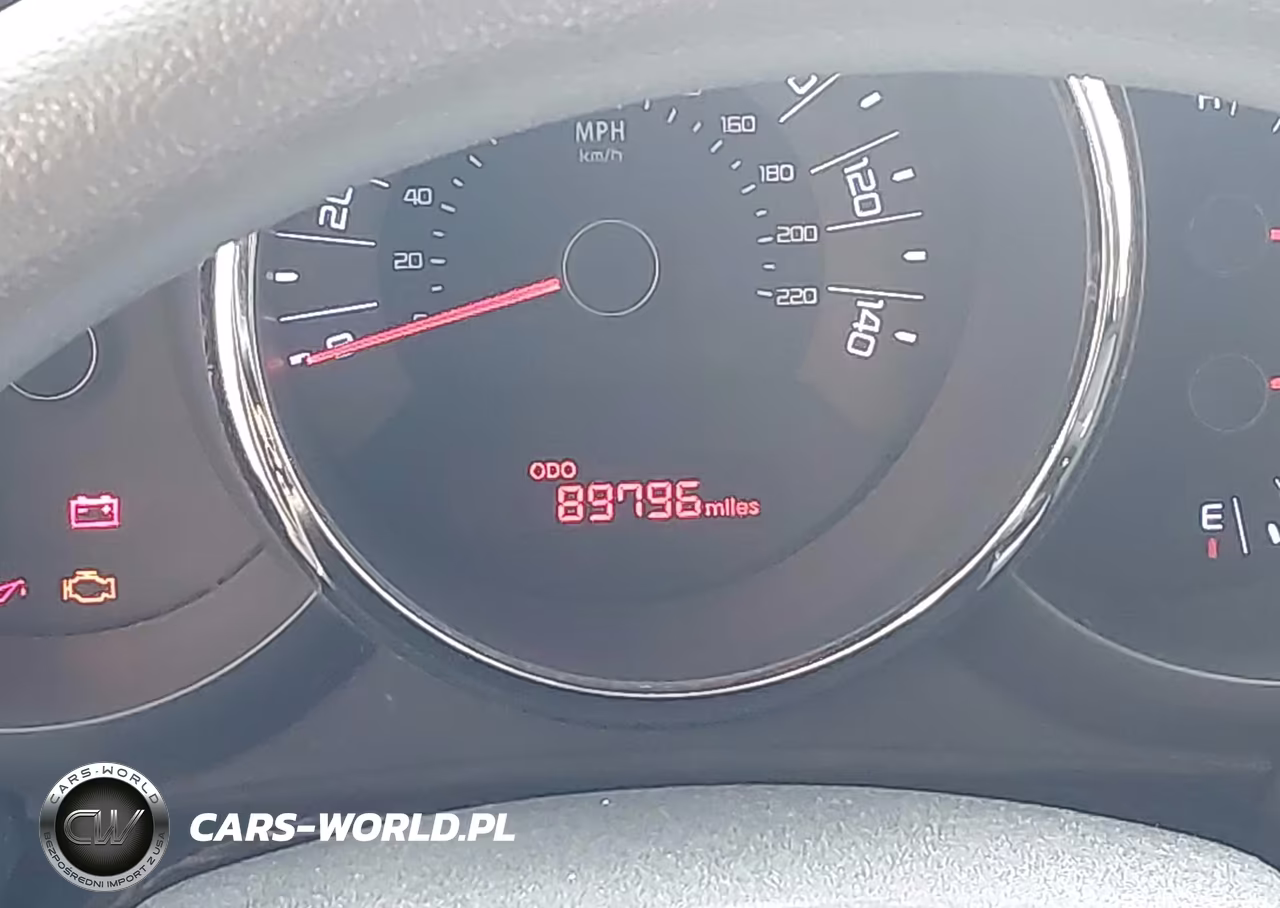 2011 Kia Soul + VIN:KNDJT2A23B7323685 - 7