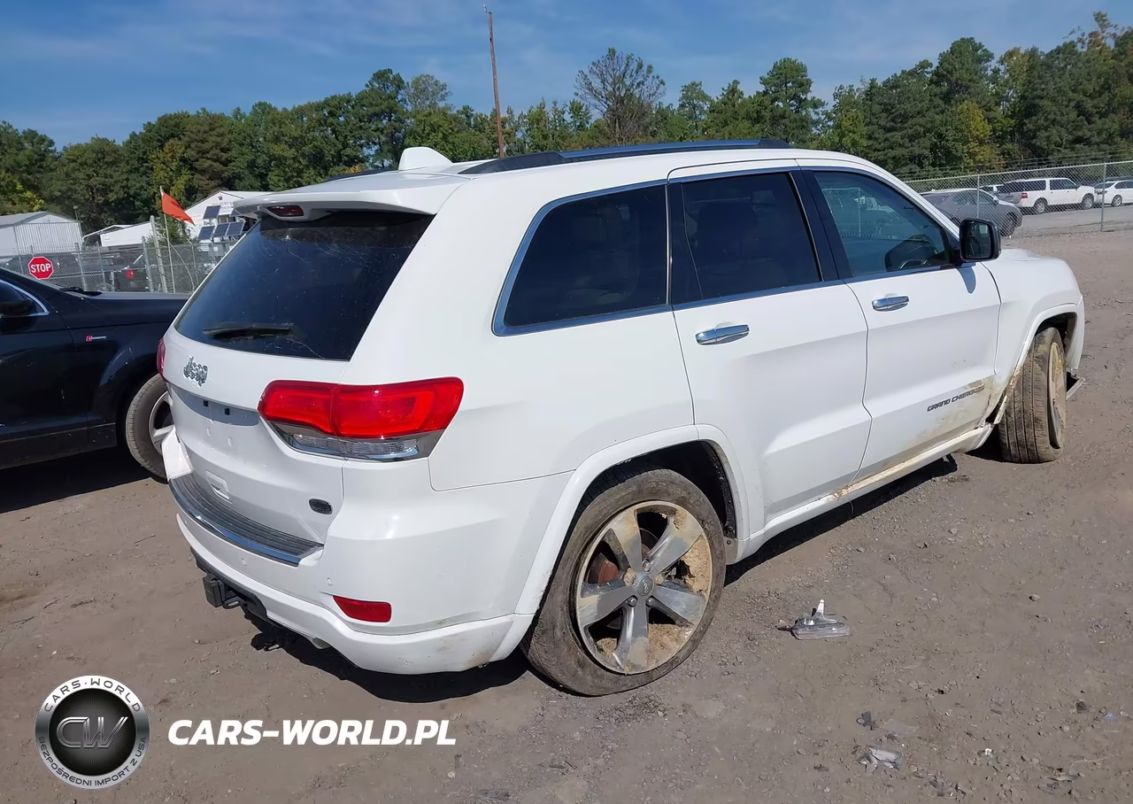 2015 Jeep Grand Cherokee Overland VIN:1C4RJFCG9FC663770 - 4