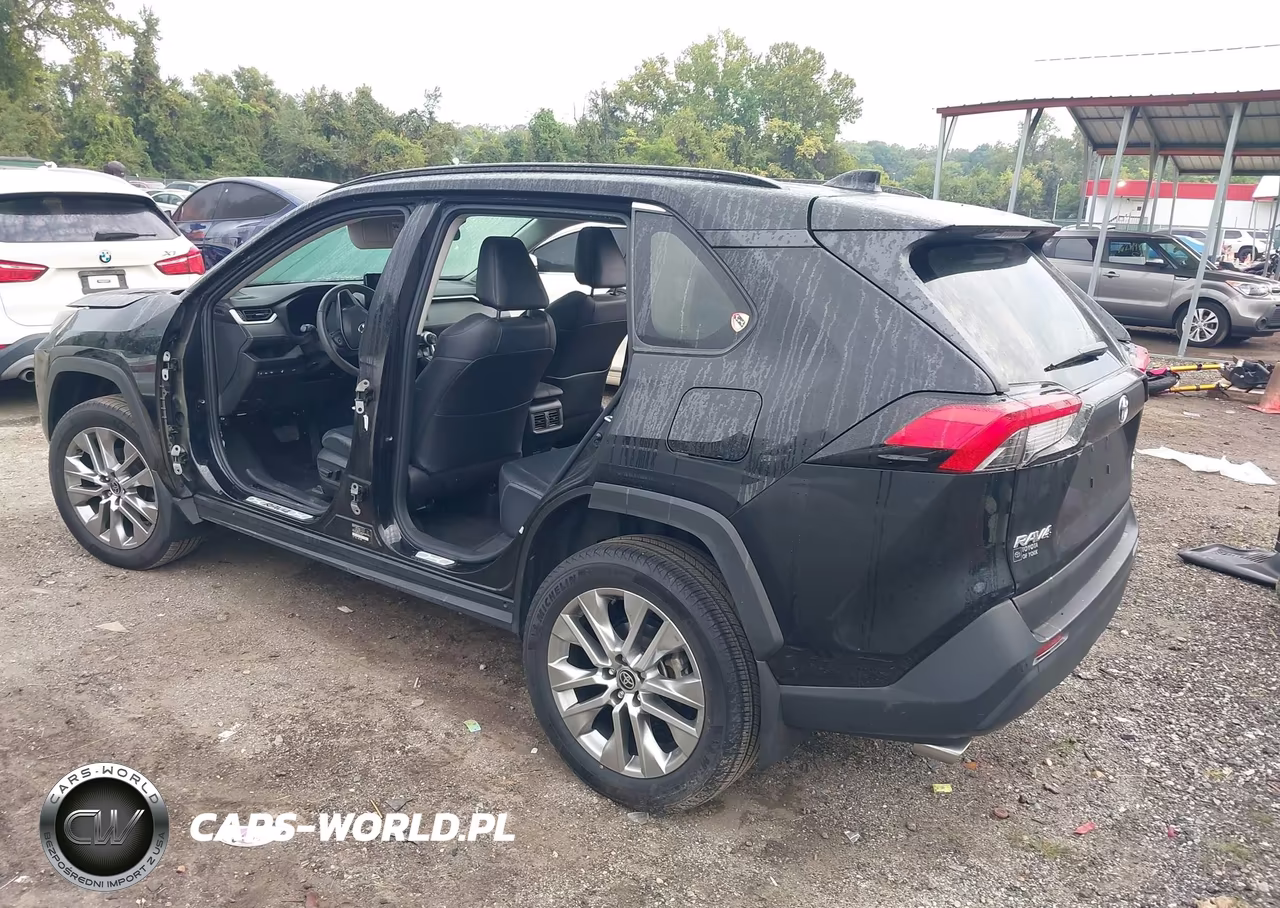 2023 Toyota Rav4 Xle Premium VIN:2T3A1RFV5PC374751 - 3