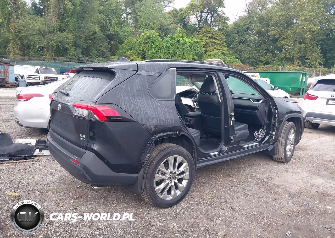 2023 Toyota Rav4 Xle Premium VIN:2T3A1RFV5PC374751 - 4